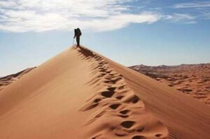 توصیه های ایمنی و لوازم مورد نیاز برای کویرگردی