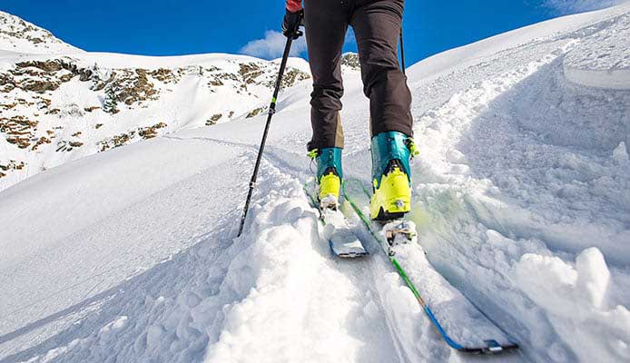 تکنیک صعود با اسکی