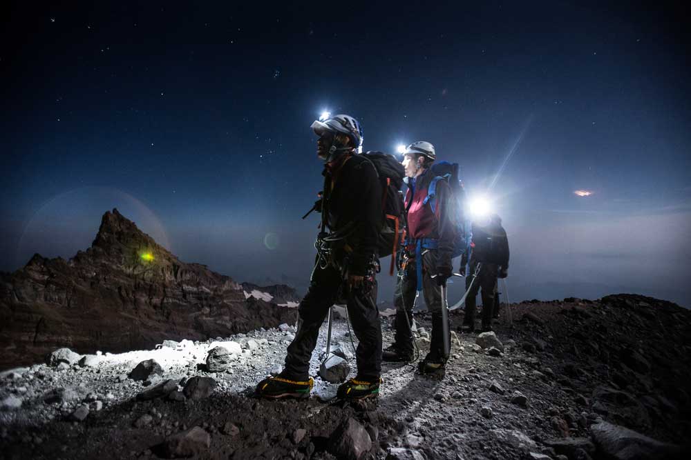 کوهپیمایی شبانه